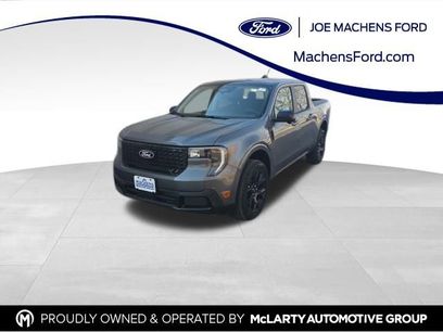 New 2025 Ford Maverick Lariat w/ Black Appearance Package