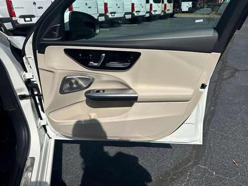 New 2026 Mercedes-Benz C 300 Sedan image 16