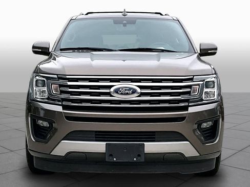Used 2018 Ford Expedition XLT w/ Equipment Group 202A RWD image 4