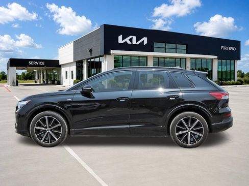 Used 2022 Audi Q4 e-tron Premium Plus AWD/4WD image 8