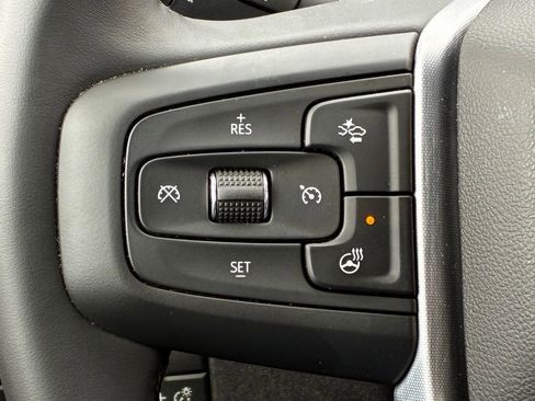 Used 2026 GMC Sierra 1500 Elevation image 6