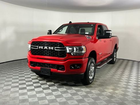 Used 2024 RAM 2500 Big Horn w/ Sport Appearance Package image 10