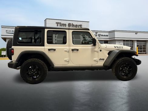 Used 2025 Jeep Wrangler Unlimited Sport S 4xe image 6