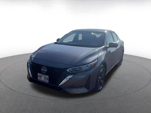 Used 2025 Nissan Sentra SV FWD image 7