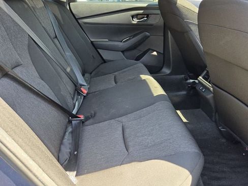 Used 2025 Honda Accord SE image 35
