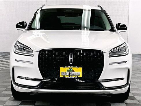 Used 2023 Lincoln Corsair Reserve w/ Jet Appearance Package AWD/4WD image 4