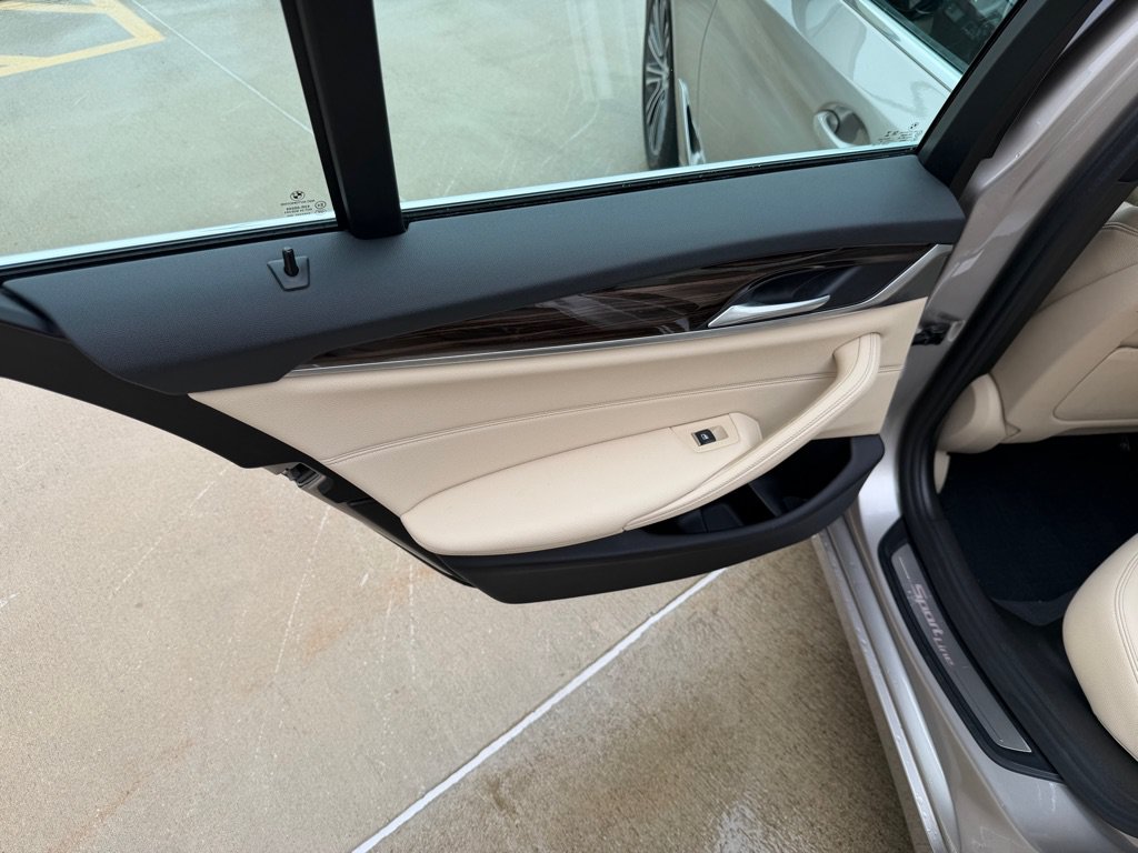 Used 2019 BMW 530i xDrive AWD/4WD image 13