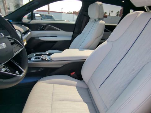 New 2025 Cadillac Lyriq Sport image 24