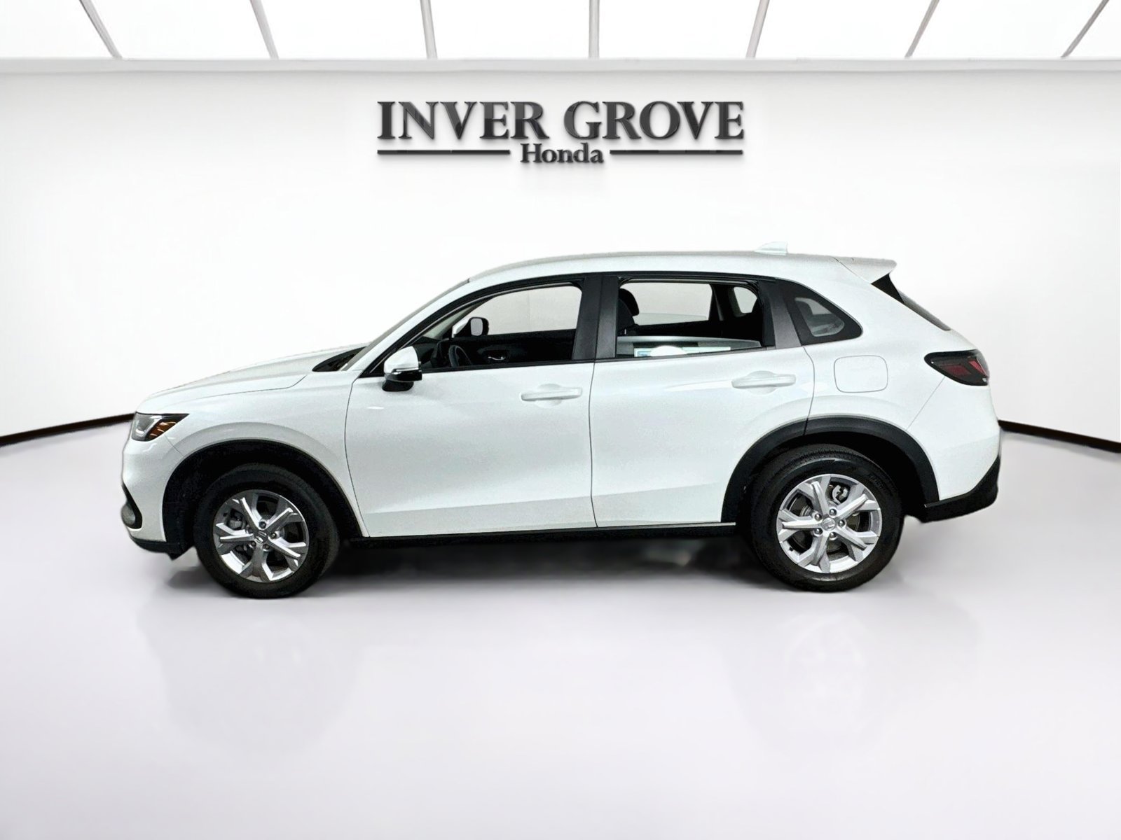 Used 2024 Honda HR-V LX image 8