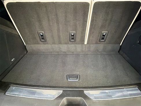 Used 2021 Cadillac Escalade Sport image 28