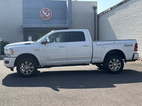 Used 2019 RAM 2500 Limited AWD/4WD image 6