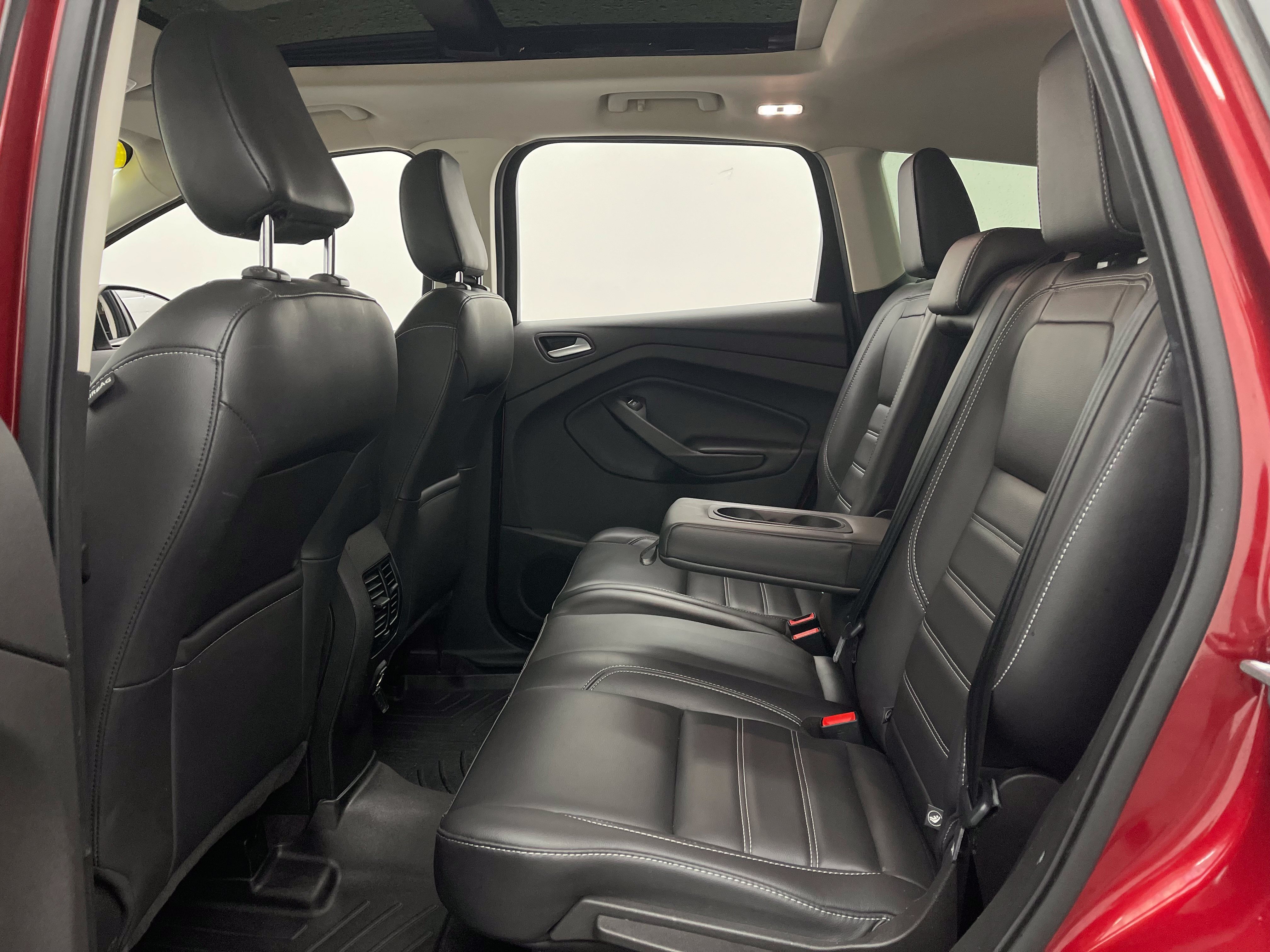 Used 2019 Ford Escape SEL AWD/4WD image 42