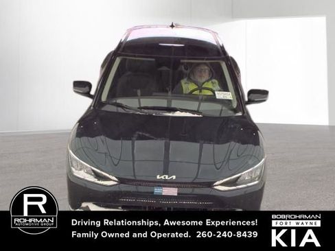 Certified 2024 Kia EV6 Light image 6