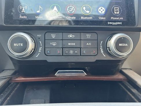 Used 2018 Ford F250 King Ranch w/ King Ranch Ultimate Package image 25