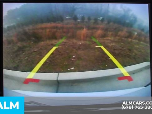 Used 2023 Chrysler Pacifica Touring-L image 35