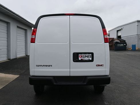 New 2026 GMC Savana 2500 w/ Driver Convenience Package image 5