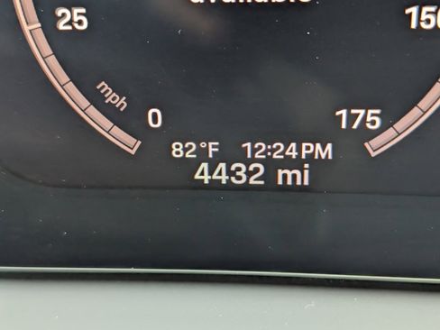 Certified 2025 Porsche Cayenne image 21