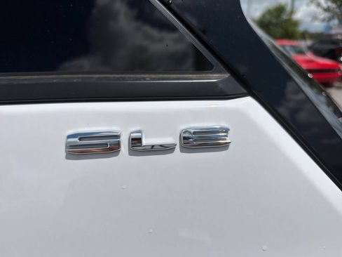 Used 2022 GMC Terrain SLE w/ Driver Convenience Package FWD image 46