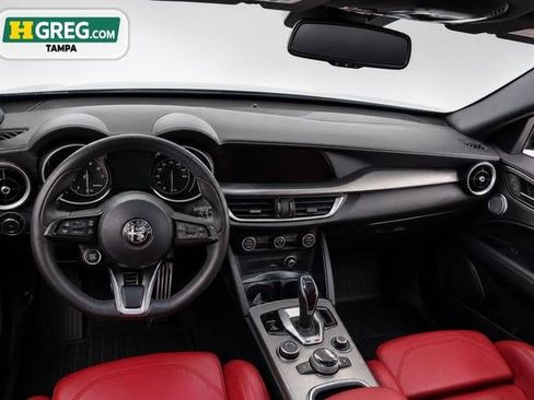 Used 2023 Alfa Romeo Stelvio Veloce AWD/4WD image 10