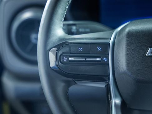 Used 2026 Chevrolet Colorado Trail Boss image 31