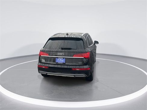 Used 2023 Audi Q5 2.0T Premium w/ Convenience Package image 6