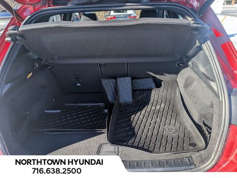 Used 2021 Mercedes-Benz GLA 250 4MATIC image 33