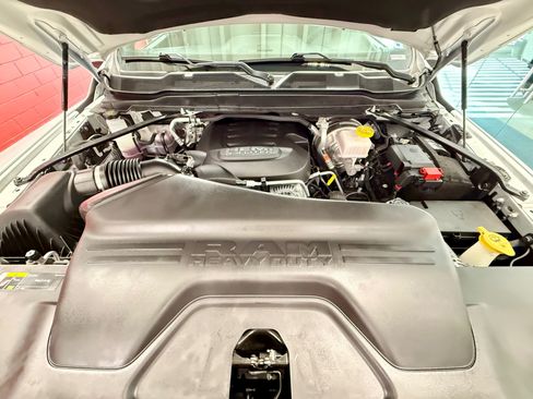 Certified 2025 RAM 2500 Tradesman AWD/4WD image 12