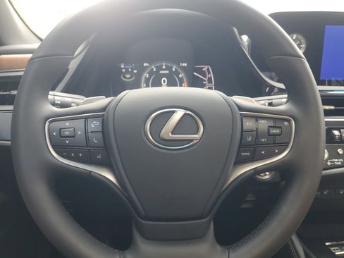 Used 2024 Lexus ES 350 w/ Premium Package image 21