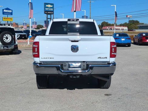 Used 2024 RAM 2500 Limited image 7