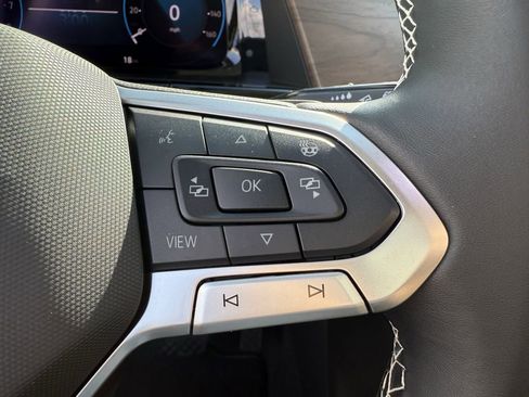 New 2026 Volkswagen Atlas SE image 14