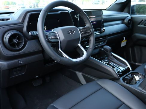 New 2026 Chevrolet Colorado Trail Boss AWD/4WD image 3
