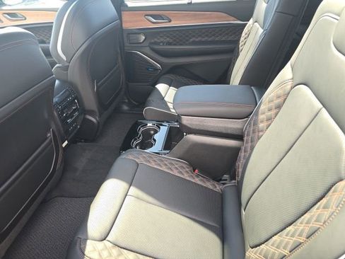 New 2026 Jeep Grand Cherokee L Summit AWD/4WD image 16