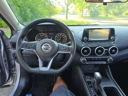 Used 2021 Nissan Sentra S FWD image 3