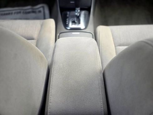 Used 2012 Nissan Altima 2.5 S FWD image 24