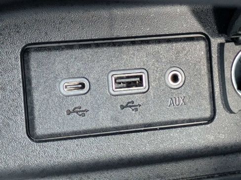 Used 2022 Chevrolet Equinox LT w/ Driver Convenience Package AWD/4WD image 23