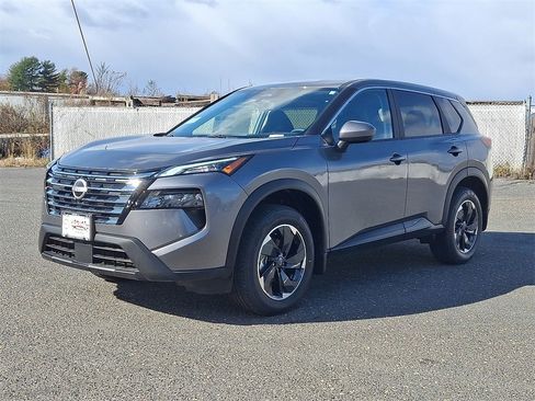 New 2026 Nissan Rogue SV image 3