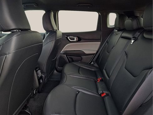 New 2026 Jeep Compass Limited image 9