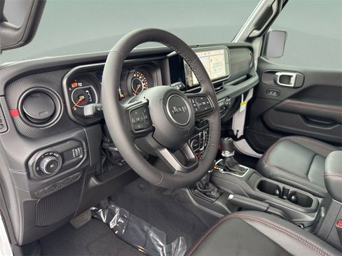 New 2026 Jeep Wrangler Unlimited Rubicon w/ Safety Group image 20