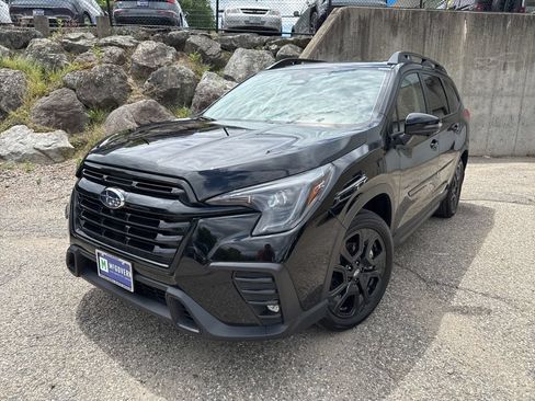 Used 2023 Subaru Ascent Onyx Edition Limited AWD/4WD image 2