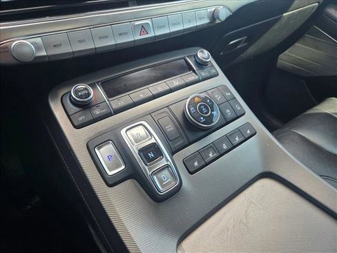 Used 2022 Hyundai Palisade Limited image 13