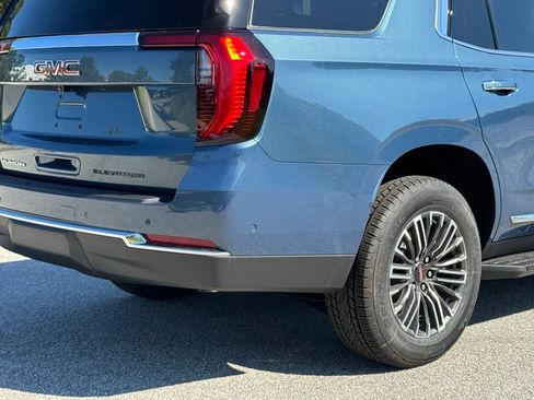New 2026 GMC Yukon Elevation image 15