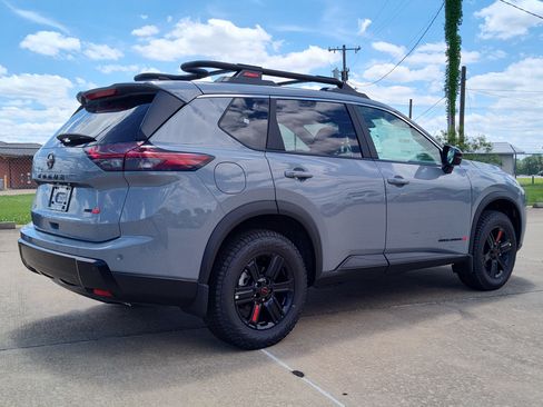 New 2026 Nissan Rogue SV w/ Rock Creek Premium Package AWD/4WD image 4