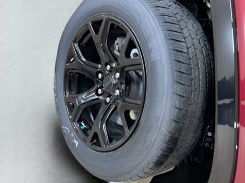 New 2025 Jeep Wagoneer Series II w/ Convenience Group I image 16