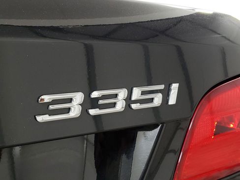 Used 2007 BMW 335i Convertible image 7