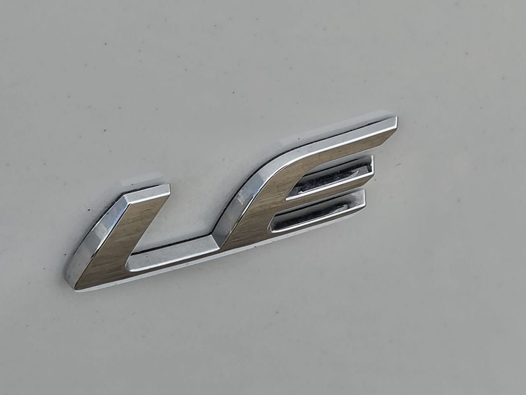 Used 2026 Toyota Corolla LE FWD image 11