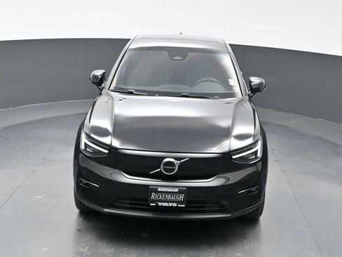 Used 2023 Volvo C40 P8 Recharge Ultimate image 32