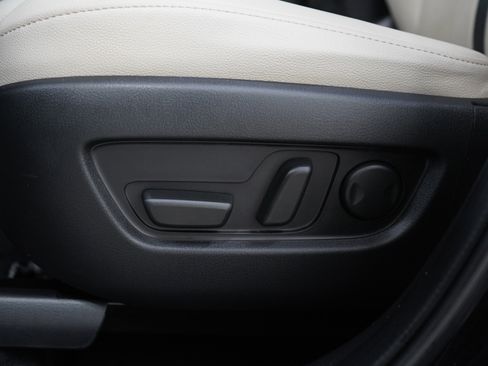 Certified 2024 MAZDA CX-90 Plug-In Hybrid w/ Preferred AWD/4WD image 29