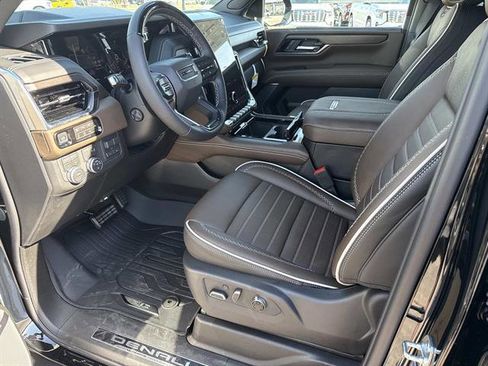 New 2026 GMC Yukon XL Denali Ultimate image 16
