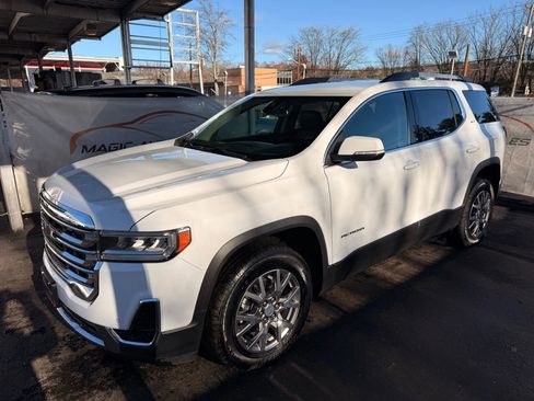 Used 2022 GMC Acadia SLT w/ LPO, Floor Liner Package AWD/4WD image 56