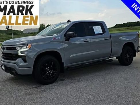 Used 2024 Chevrolet Silverado 1500 RST AWD/4WD image 4